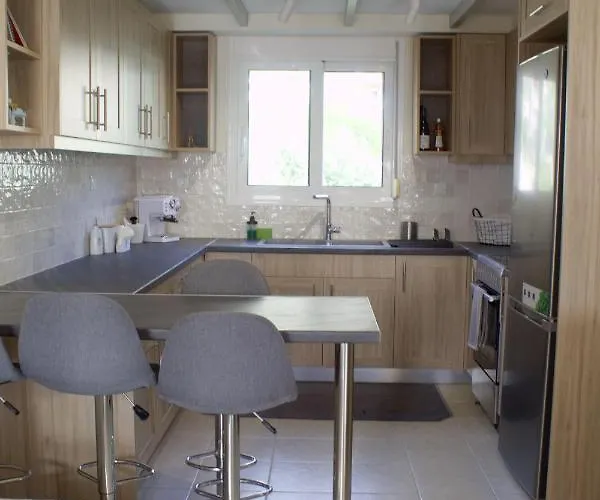 Апартаменты Mare Loft Каламата